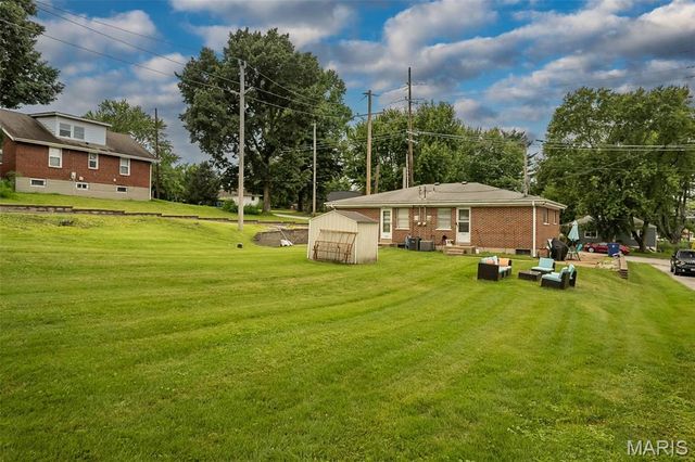 3924 Geraldine Avenue, St Ann, MO 63074