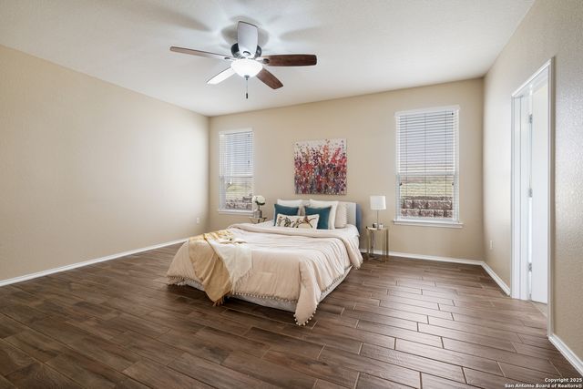 21202 Leslie Carson, San Antonio, TX 78258