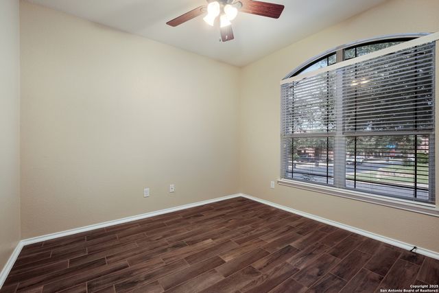 21202 Leslie Carson, San Antonio, TX 78258