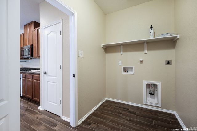 21202 Leslie Carson, San Antonio, TX 78258