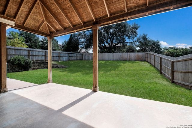 21202 Leslie Carson, San Antonio, TX 78258