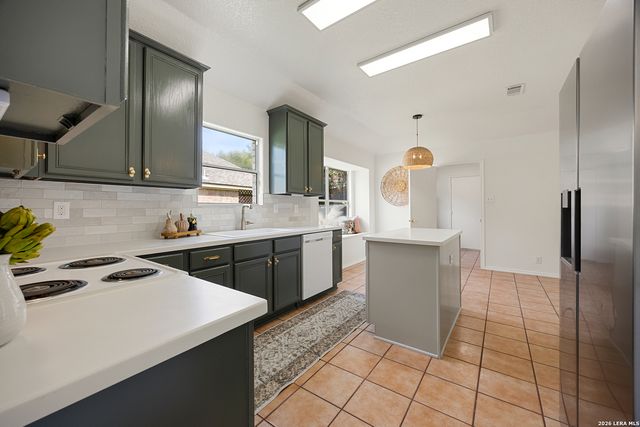 12803 VIDORRA VISTA DR, San Antonio, TX 78216