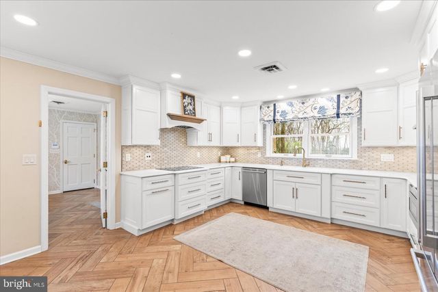 6759 E MOULSTOWN RD, Hanover, PA 17331