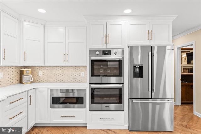 6759 E MOULSTOWN RD, Hanover, PA 17331