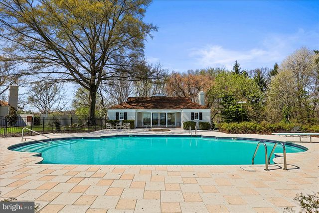 6759 E MOULSTOWN RD, Hanover, PA 17331