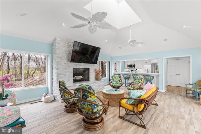 6759 E MOULSTOWN RD, Hanover, PA 17331