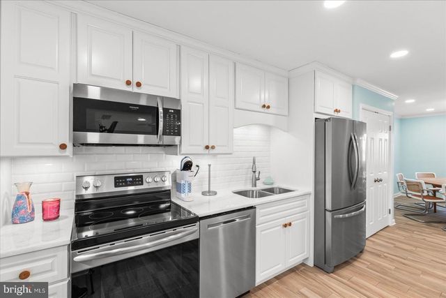 6759 E MOULSTOWN RD, Hanover, PA 17331