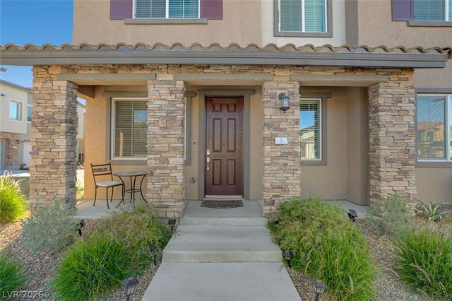 7320 North Decatur Boulevard 5, Las Vegas, NV 89131