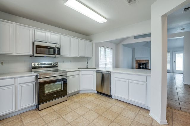 213 Port Ingleside Drive, Little Elm, TX 75068