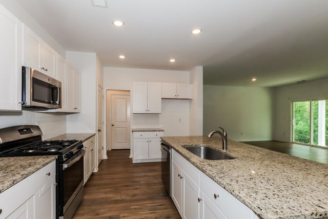 1126 Joywood Dr., Longs, SC 29568