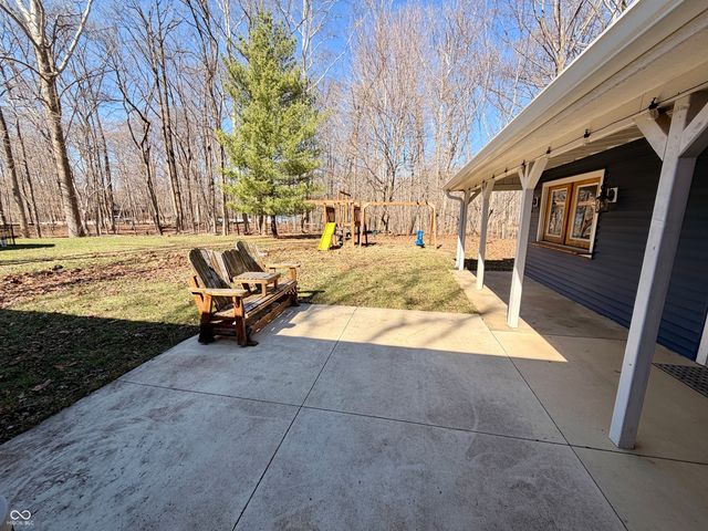 314 Mill Springs, Fillmore, IN 46128