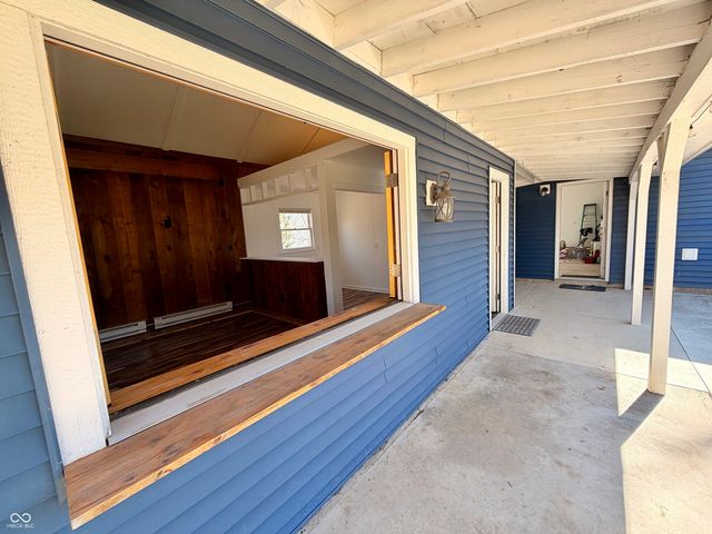 314 Mill Springs, Fillmore, IN 46128