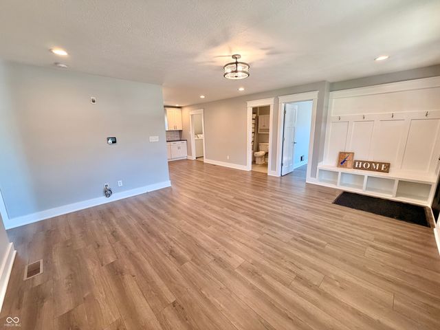 314 Mill Springs, Fillmore, IN 46128