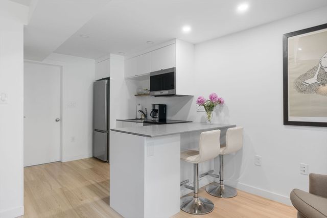 99 Upland Road ., Cambridge, MA 02140