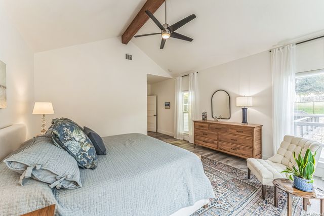 1174 Desiree, Canyon Lake, TX 78133