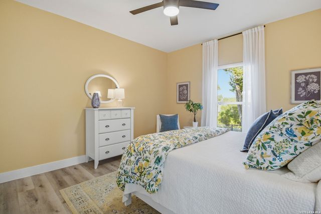 1174 Desiree, Canyon Lake, TX 78133