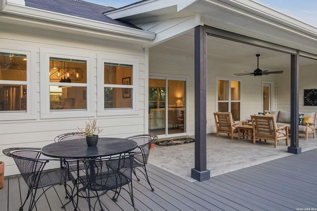 1174 Desiree, Canyon Lake, TX 78133