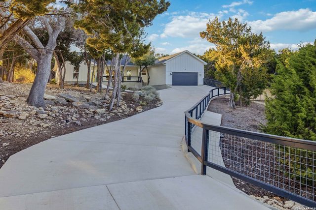 1174 Desiree, Canyon Lake, TX 78133