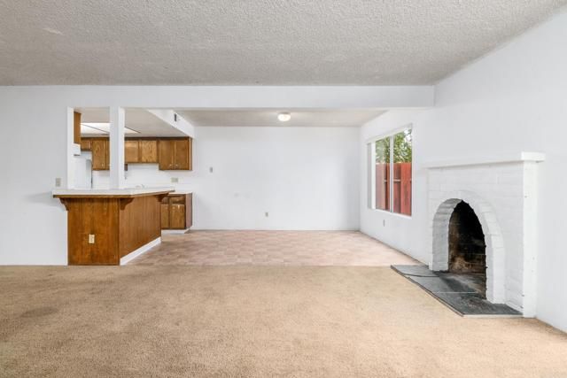 9853 Genesee Ave Avenue, San Diego, CA 92121