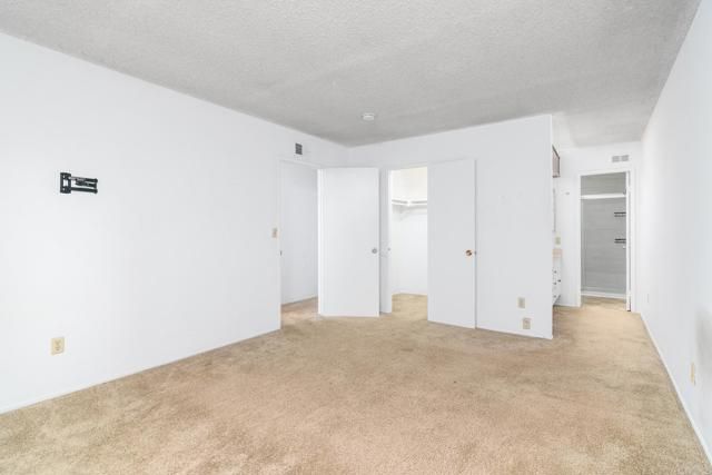 9853 Genesee Ave Avenue, San Diego, CA 92121