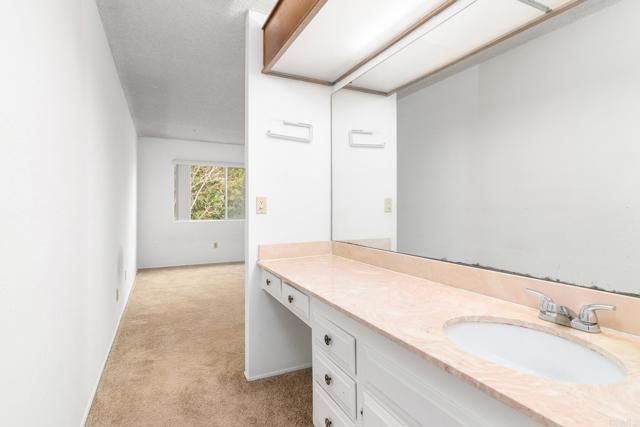 9853 Genesee Ave Avenue, San Diego, CA 92121