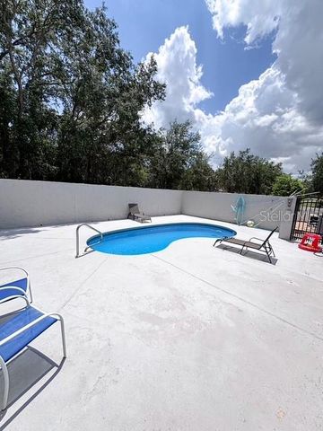 12601 DOUBLE RUN RD, Astatula, FL 34705