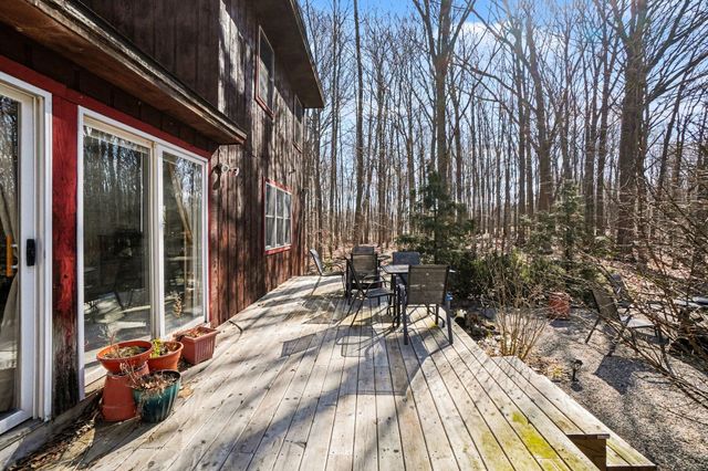 6570 145th Avenue, Laketown Twp, MI 49423