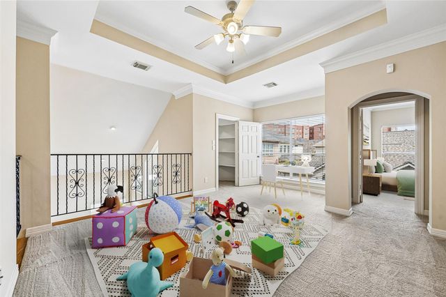 1119 Gardencrest Lane, Houston, TX 77077