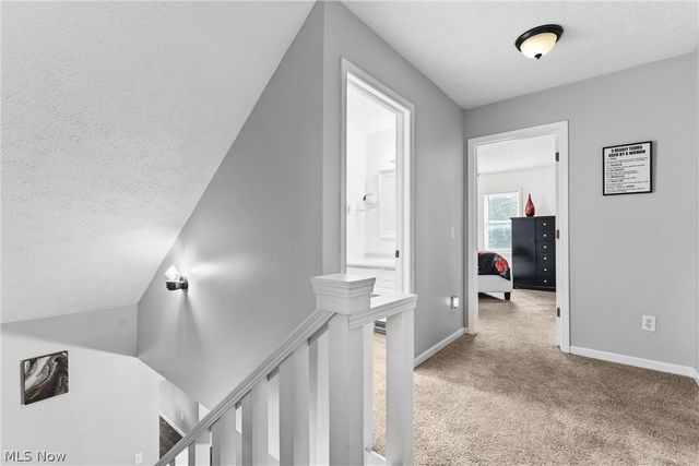 7160 Strausser Street NW, North Canton, OH 44720