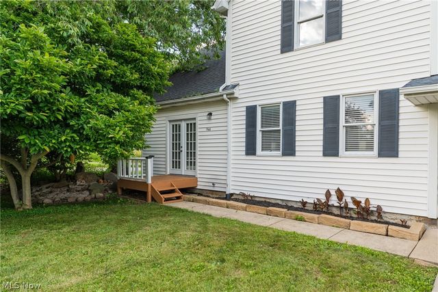 7160 Strausser Street NW, North Canton, OH 44720