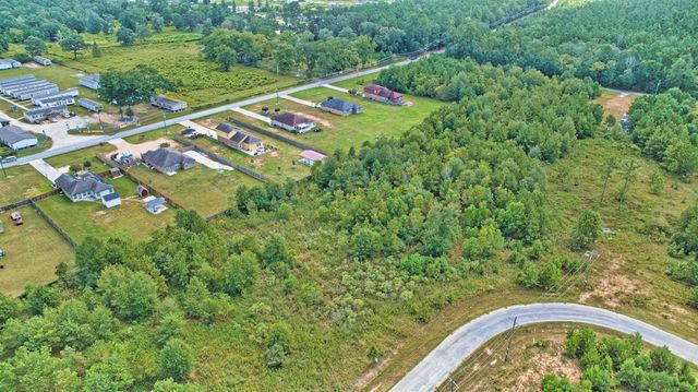 217 County Road 3581, Cleveland, TX 77327