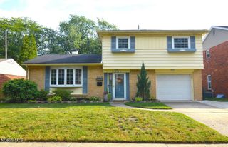 2521 Edgebrook Drive, Toledo, OH 43613