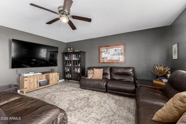 2252 W CENTRAL Avenue, Coolidge, AZ 85128