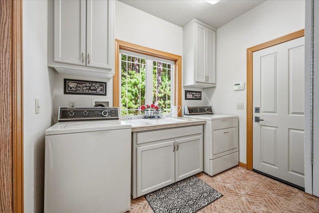 10433 Park Avenue Extension, Nevada City, CA 95959