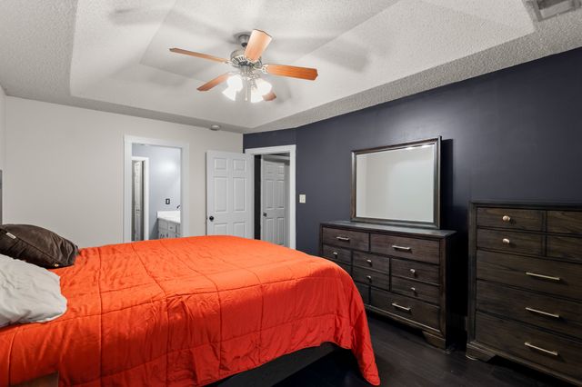 1465 Buchanon Dr, Clarksville, TN 37042