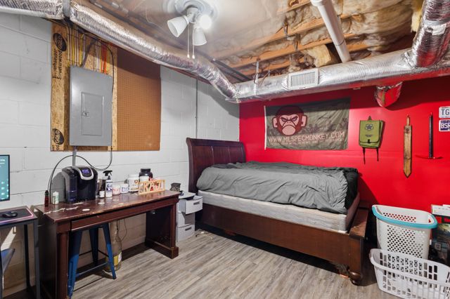 1465 Buchanon Dr, Clarksville, TN 37042