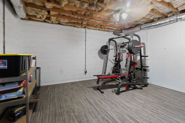 1465 Buchanon Dr, Clarksville, TN 37042