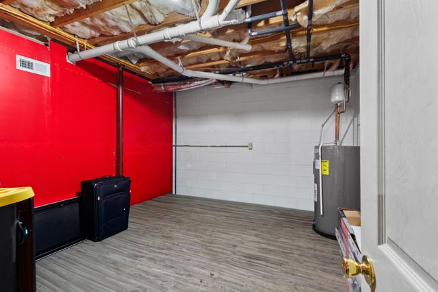 1465 Buchanon Dr, Clarksville, TN 37042