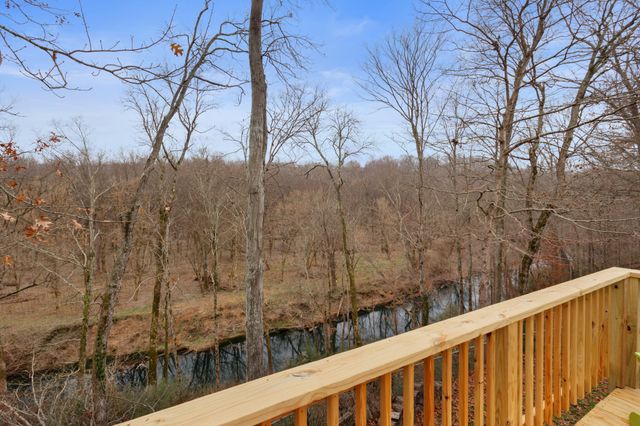 1465 Buchanon Dr, Clarksville, TN 37042