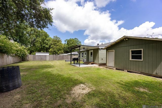 226 Oak St, Denham Springs, LA 70726