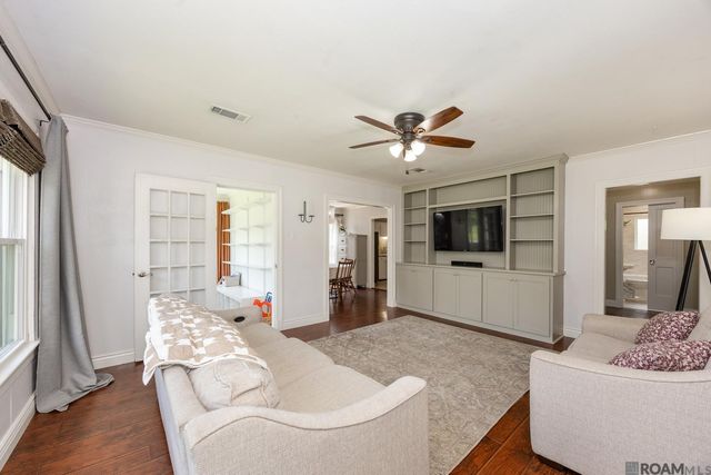 226 Oak St, Denham Springs, LA 70726