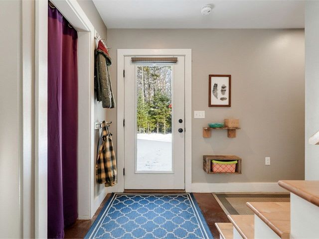 1638 West County Road, Calais, VT 05648