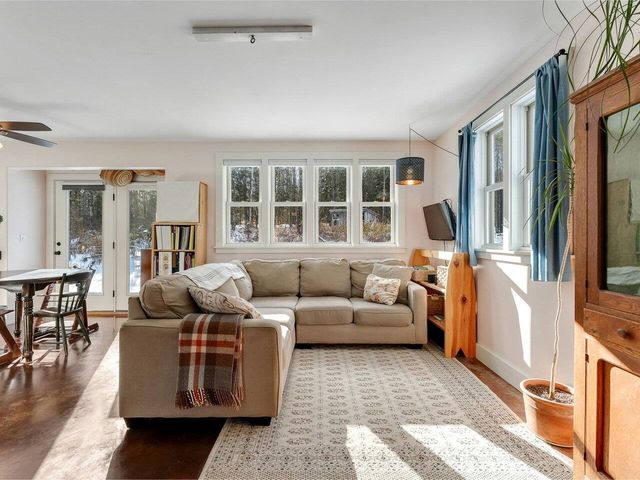 1638 West County Road, Calais, VT 05648