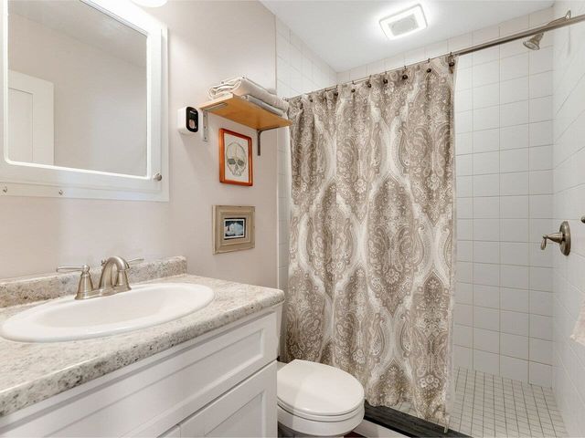 1638 West County Road, Calais, VT 05648