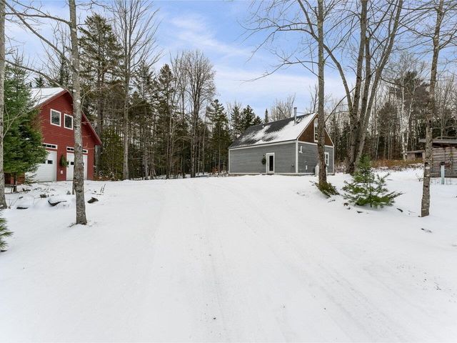 1638 West County Road, Calais, VT 05648