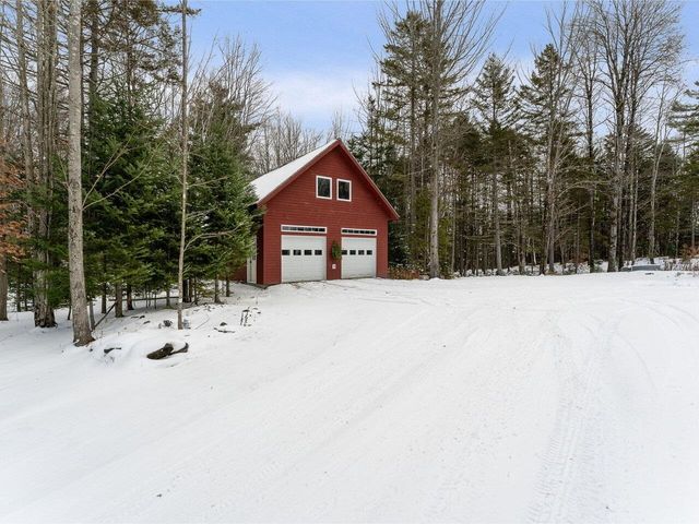 1638 West County Road, Calais, VT 05648