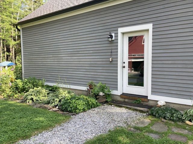 1638 West County Road, Calais, VT 05648