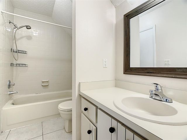 232 N RIDGEWOOD AVENUE G41, Edgewater, FL 32132