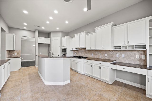 338 Aspen Lane, Frisco, TX 75036