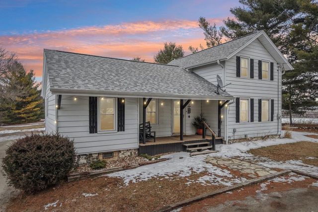 W5608 French Road, Johnson Creek, WI 53038